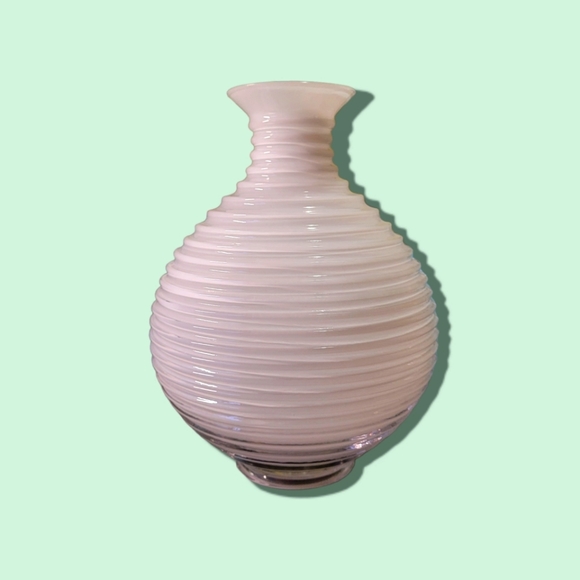 Other - 🌺 3/$30 Retro-Style White Glass Vase